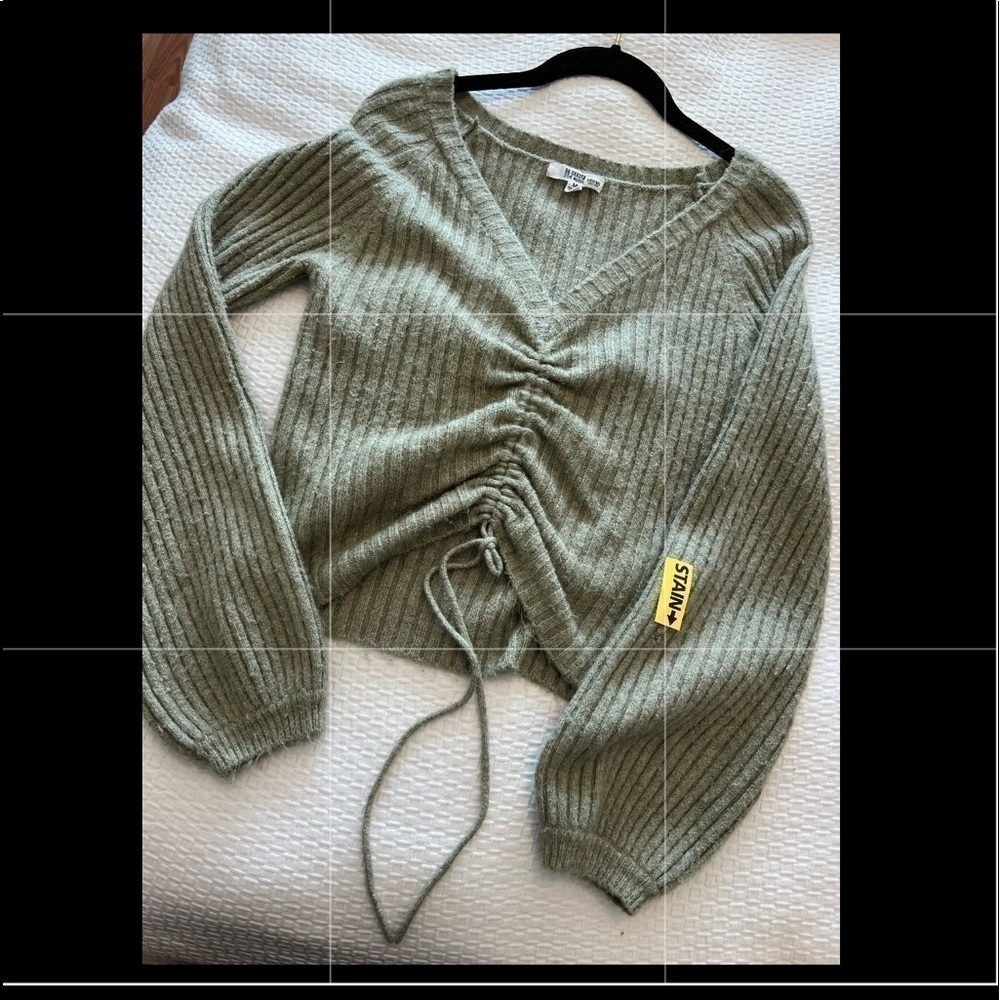 BB DAKOTA BY STEVE MADDEN Make It Short Sweater Size M - Picture 16 of 16